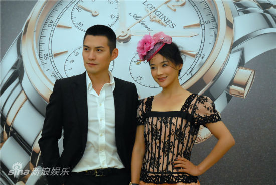 袁姗姗严宽亮相马球公开赛