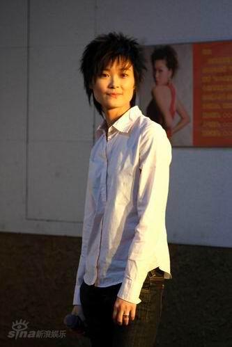 快男超女贺天娱三年 李宇春只关注同届超女【图】