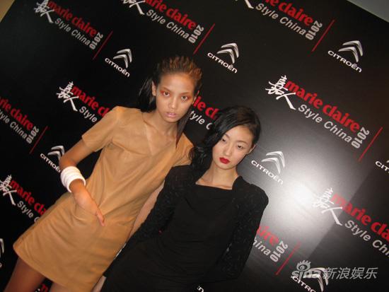 火石超模火辣出席2010嘉人中国风颁奖礼(组图