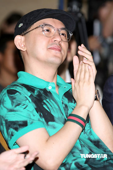 黄子佼设计购物袋反响大【图】