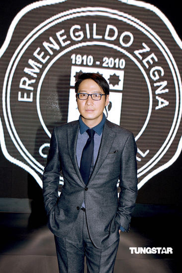 黎明首次出席米兰时装汇演 彰显巨星魅力【图】