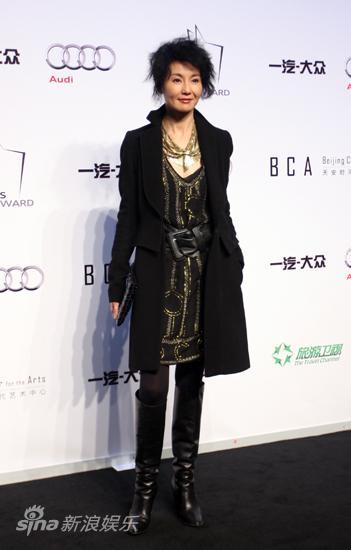 图文:张曼玉等出席活动-张曼玉