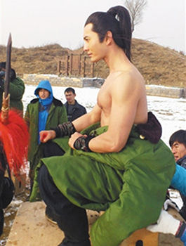 ���»���������� 15������˭������