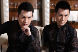 �Ͽ���־��Ƭ�����οճ������Ը�