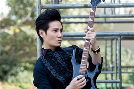 ���Ӿ��ͷ�ҡ������