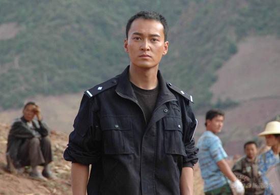 资料:唐德凤凰演艺经纪公司签约艺人--郝柏杰