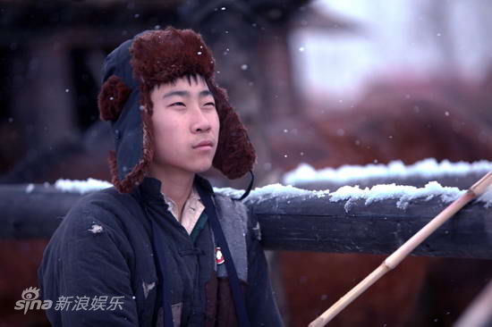 资料图片:《<em>像兄妹一样手拉手</em>》剧照-台小铭饰