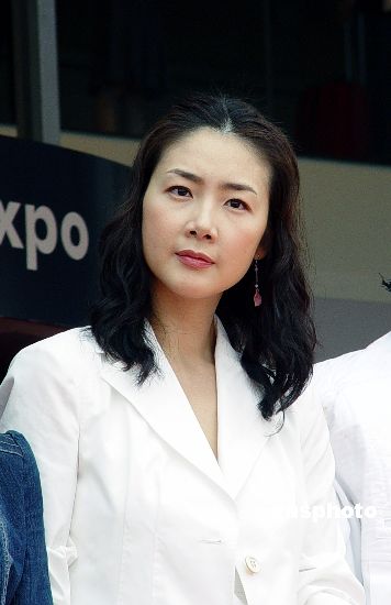 崔智友新剧年底首播诠释大明星陷多角恋情(图)