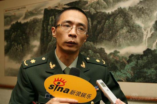 兰小龙称获金星奖有意义对剧组意外很伤心(图)
