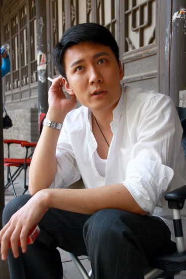 赵峥年代戏《杏花魂》里发展实业(图)