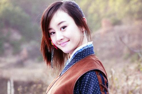 美香菱变身飞天侠女 吊威亚张檬胆战心惊