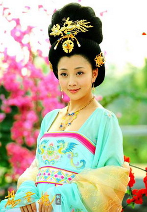 殷桃人气直升 《杨贵妃》后或上虎年春晚(图)