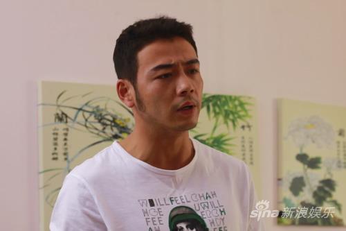 杨烁上演“蜗居”版《蚁族》面对情感难以决择