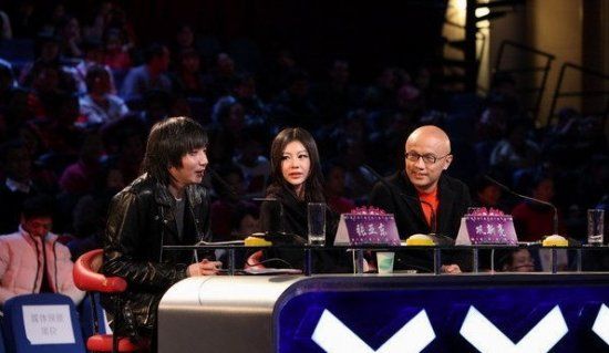 巩新亮任《中华达人》评委