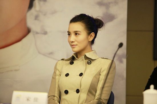 小宋佳时尚亮相