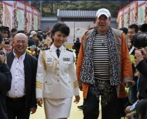 农村题材轻喜剧《女人当官》也实现了大丰收