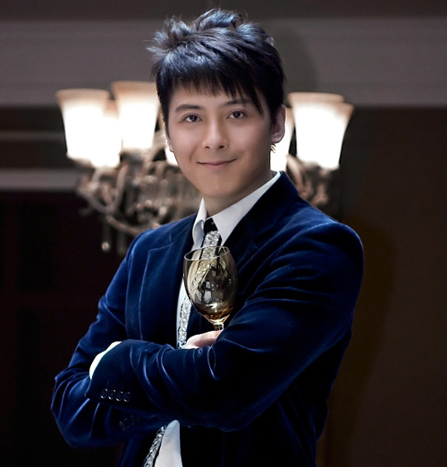 8位香港内地名嘴争霸《全国主持人歌会》(组图