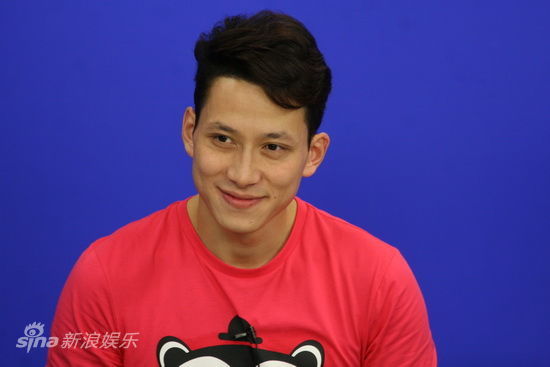 李金哲