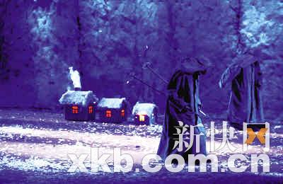 奇幻舞台剧《下雪了》风靡上海