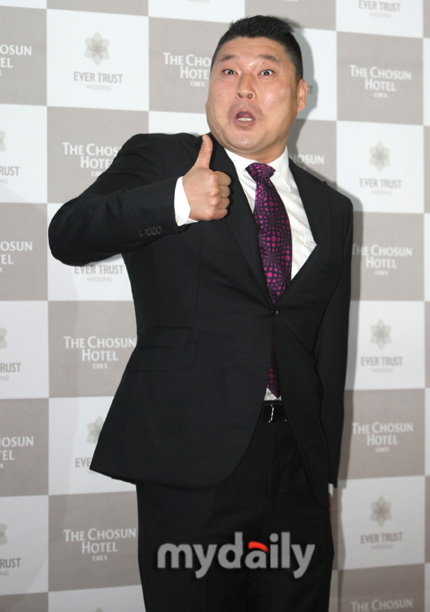 韩国著名主持人姜虎东能否席卷韩国三大电视台