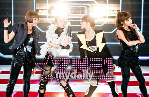 2NE1ܻӭ