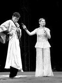 星演笑会将在蓉城演出 小沈阳和爱妻演白蛇传