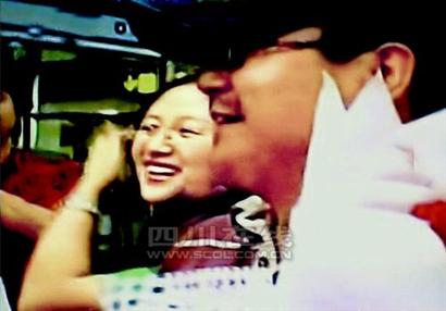 <em>范伟妻子照片</em> 演员范伟与老婆杨宝玲与孩子图