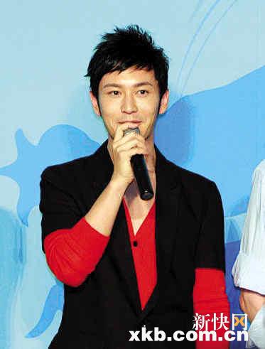 黄晓明与陈乔恩新剧激情不断