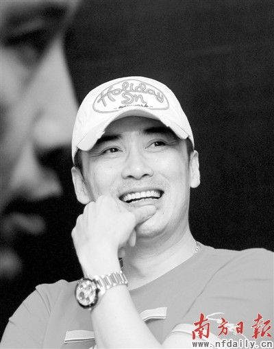 柳云龙:现在谍战剧像公安剧_影音娱乐_新浪网