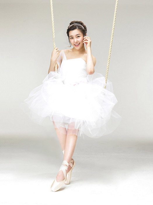 图文:少女时代Tiffany造型百变--化身芭蕾公主