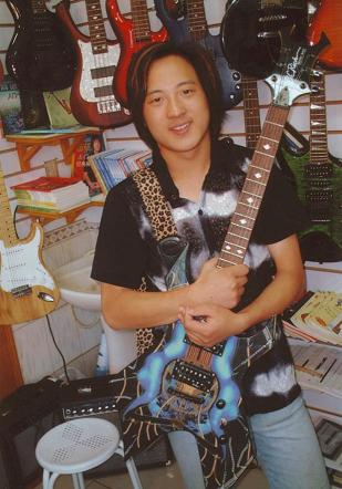 快男小吴尊深陷整容门是非不断(图)