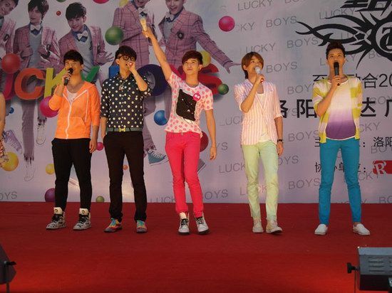 �����������ֳ�����������к�