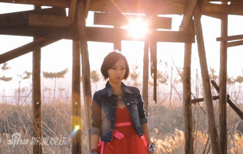 SARA化身痴情怨女