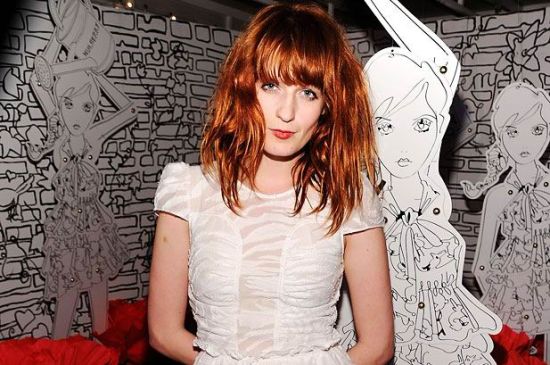 Florence + the MachineŮ