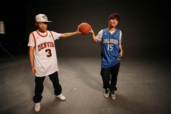 苏醒《下次再玩》MV曝光苏太张远深夜探班