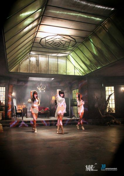 miss A