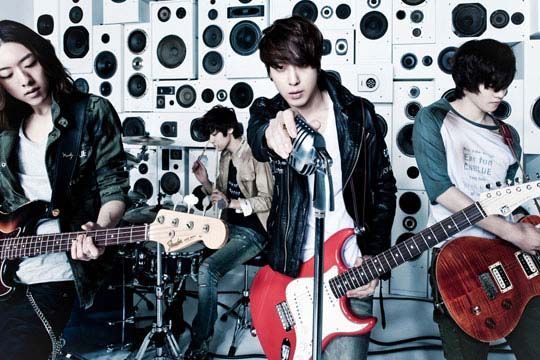 CNBLUE