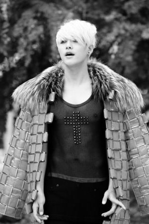 马天宇新造型<em>变化</em>大 公司否认其整容|马天宇|整