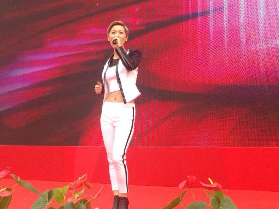 张欣奕廊坊倾情献唱 新专辑主打引发合唱|张欣