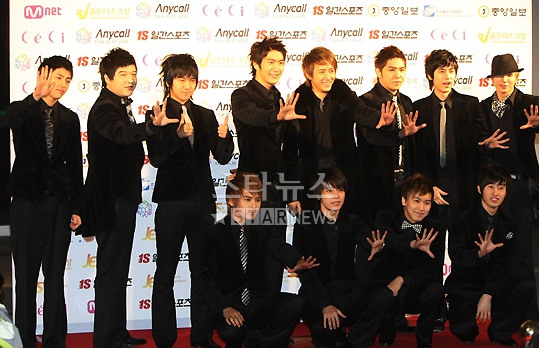 ͼģSuperJunior12佱