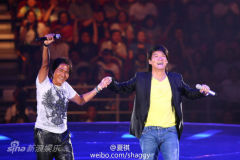 ���Ѽ��ݳ������������ܻ�������ѹ��ϳ�(ͼ)