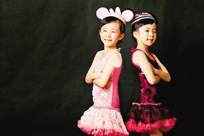 父亲节星爸忙不停 黄磊：带娃帮减肥