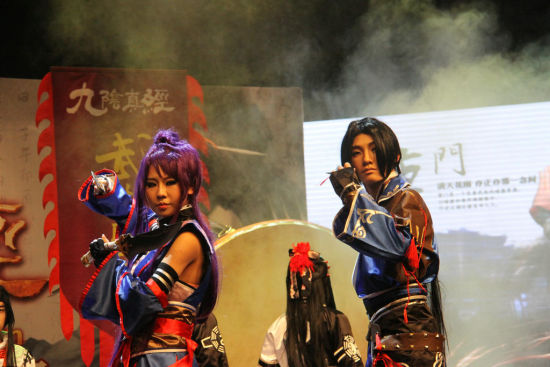�������澭�����ִ��ȫ����̨���������ֳ�cosplay����