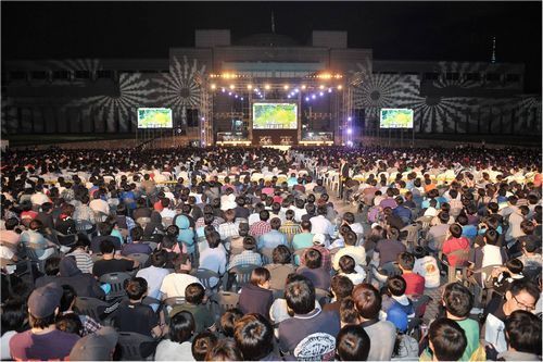 LOL启示录:生于创新 盛于口碑_网络游戏英雄联