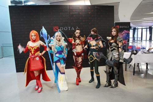 DOTA2coser