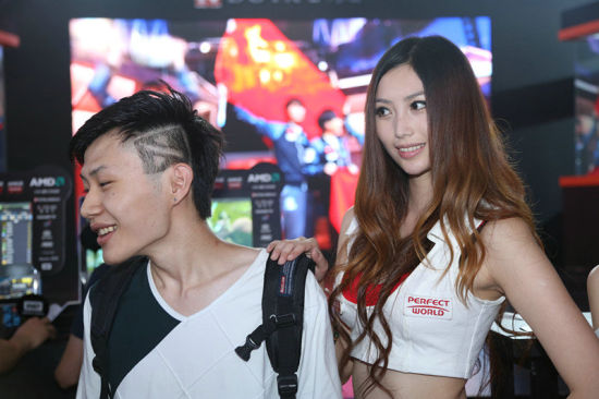 DOTA2刀塔头成最帅焦点
