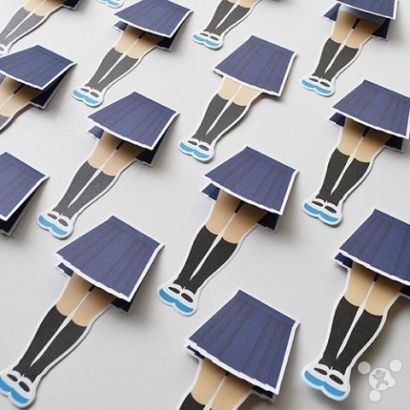 裙下有内容 日本设计师推出2015年掀裙日历_97973手游网_iOS游戏频道