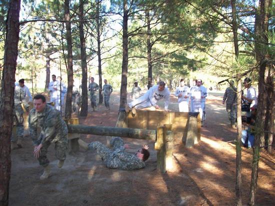 美国陆军免费游戏《美国陆军3》开发者军训实