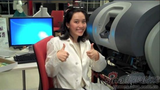 ����Ϸ����һλ��Ů