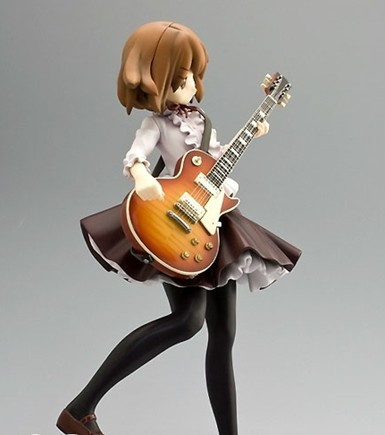 跃动感洋溢<em>轻音少女</em>唯<em>演唱会</em>手办发售_卡通动